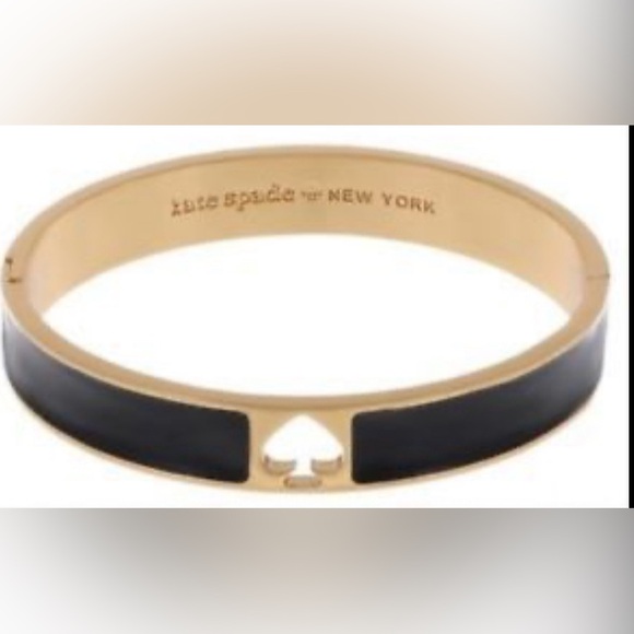 KATE SPADE BLACK/GOLD HOLE PUNCH SPADE BANGLE BRACELET - Picture 2 of 5